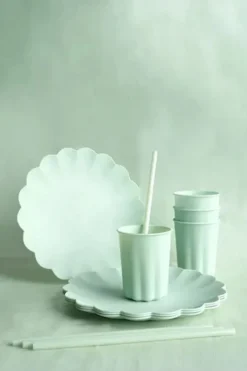Salviegrønn plastikk kopper, 4pk